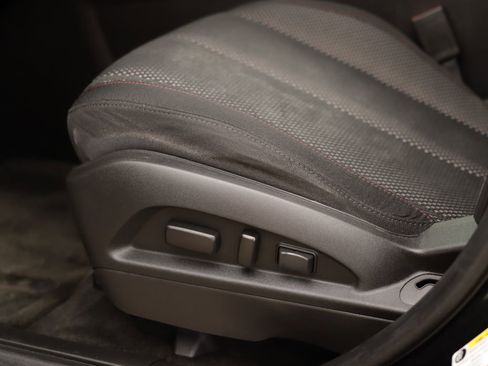 Used 2014 Chevrolet Equinox LT w/ Driver Convenience Package image 20