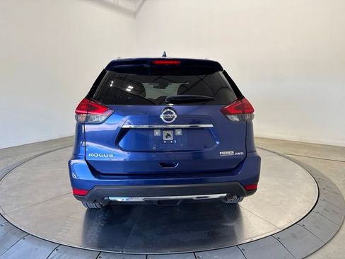 Used 2019 Nissan Rogue S w/ Special Edition Package AWD/4WD image 6