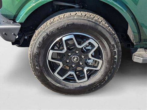 Used 2024 Ford Bronco Outer Banks image 24