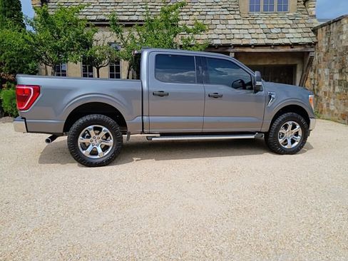 Used 2022 Ford F150 XLT w/ Equipment Group 302A High AWD/4WD image 14