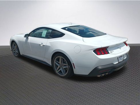 New 2025 Ford Mustang Coupe image 5