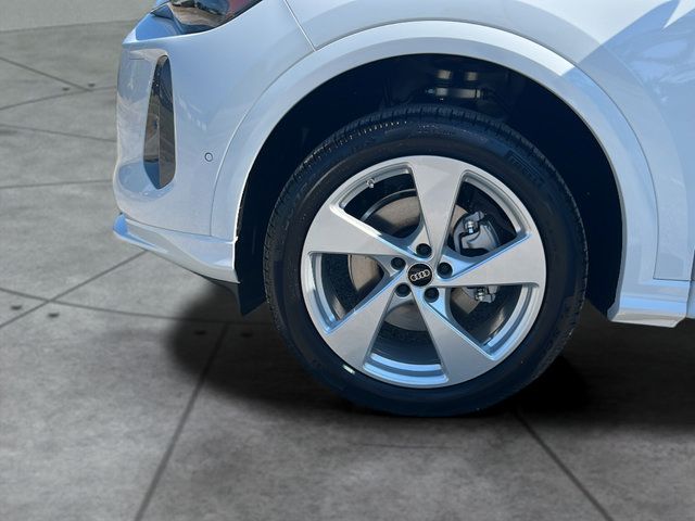 New 2026 Audi Q5 Premium Plus AWD/4WD image 25