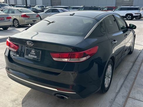Used 2016 Kia Optima LX w/ LX Convenience Package image 4