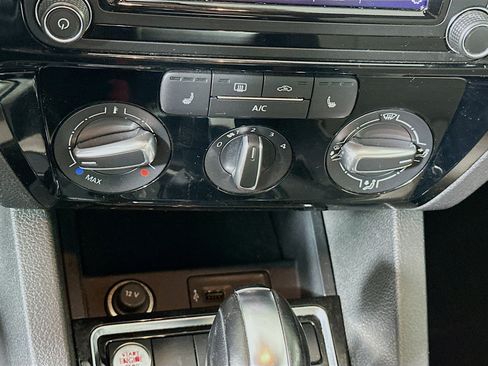 Used 2017 Volkswagen Jetta Sport w/ Jetta Sport Lighting Package image 24