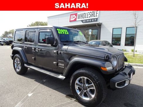 Used 2018 Jeep Wrangler Unlimited Sahara image 1