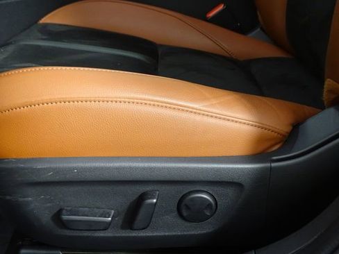 Used 2024 MAZDA MAZDA3 s image 18