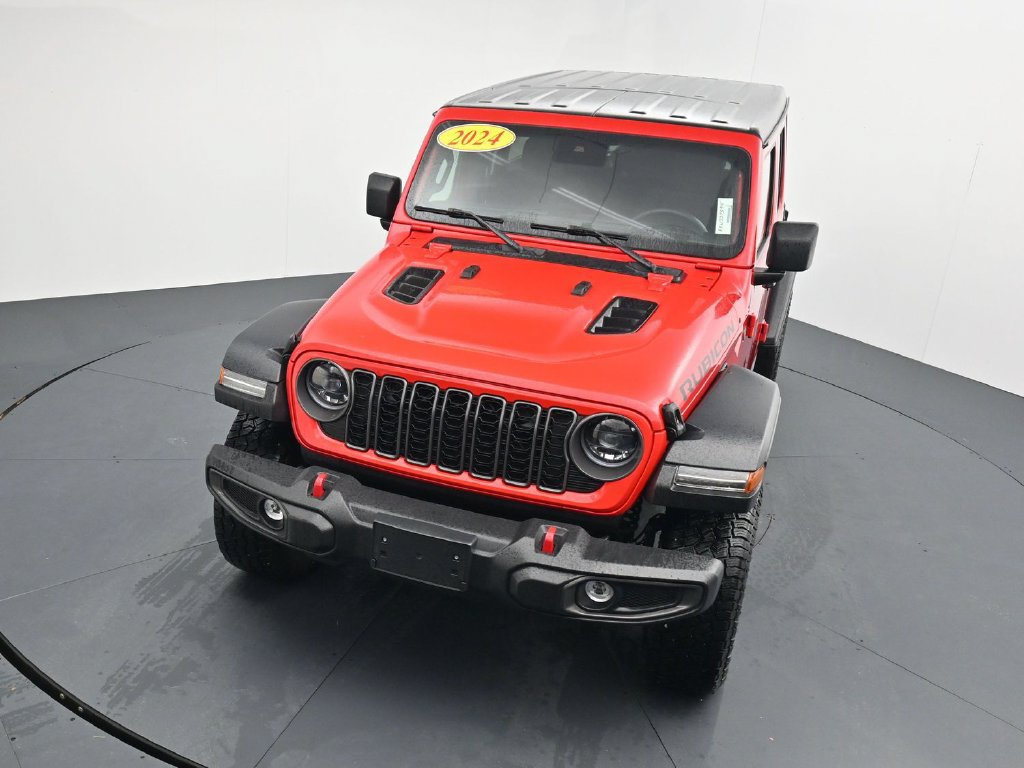 Used 2024 Jeep Wrangler Unlimited Rubicon AWD/4WD image 26