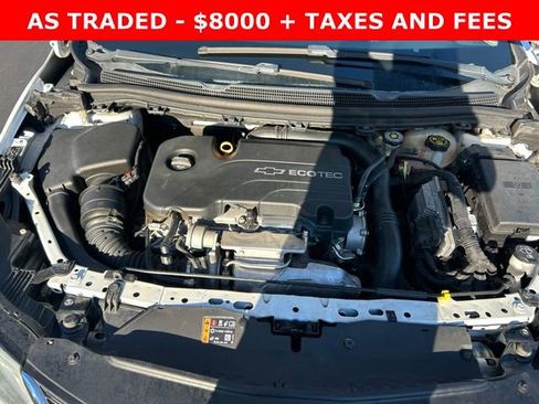 Used 2018 Chevrolet Cruze LT w/ Convenience Package image 11