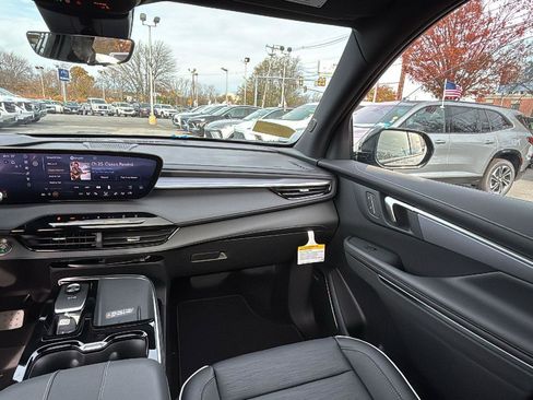 New 2026 Buick Enclave Sport Touring w/ Super Cruise Package image 26