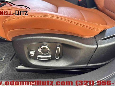 Used 2024 Jaguar I-PACE R-Dynamic HSE image 13