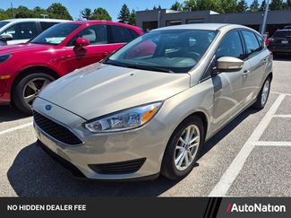 Used 2015 Ford Focus SE FWD video 1