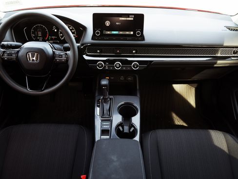 Used 2023 Honda Civic LX image 26