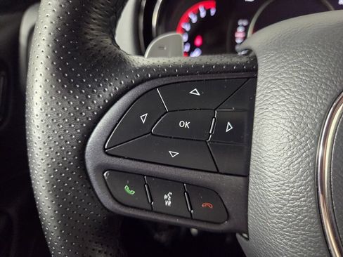 Used 2025 Dodge Durango GT AWD/4WD image 18