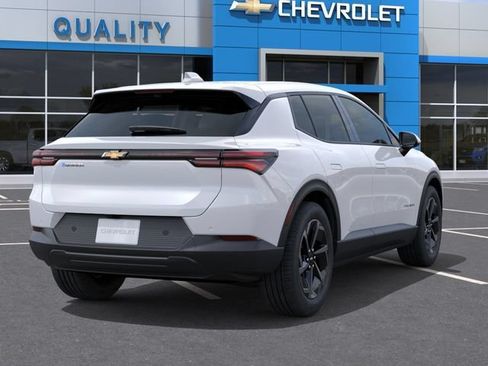 New 2026 Chevrolet Equinox EV LT FWD image 4