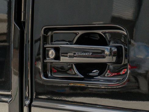 Used 2025 Mercedes-Benz G 63 AMG 4MATIC image 19