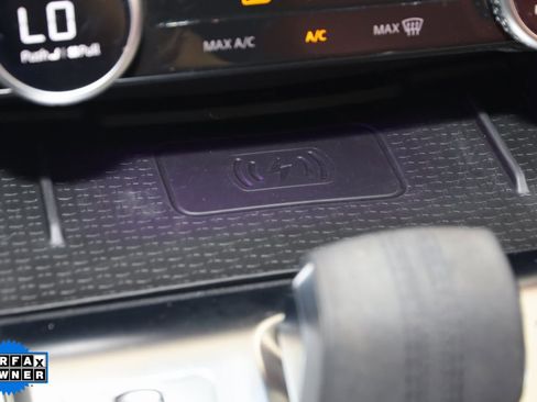 Used 2023 Jaguar XF R-Dynamic SE image 41