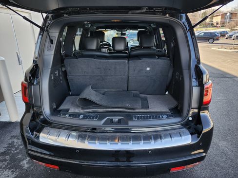 Used 2024 INFINITI QX80 Sensory w/ Cargo Package AWD/4WD image 23