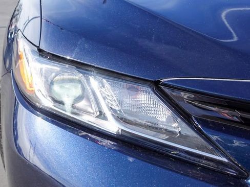 Certified 2020 Toyota Camry LE image 6