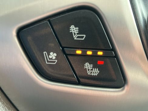 Used 2018 GMC Sierra 1500 SLT w/ SLT Premium Package image 25