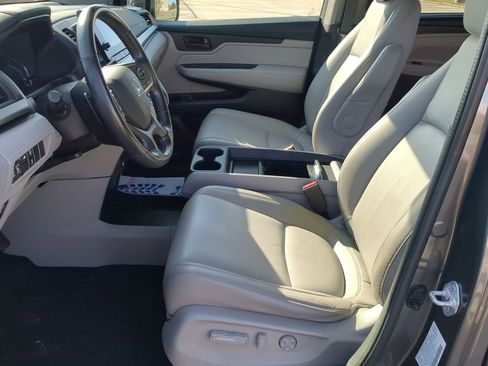 Certified 2023 Honda Odyssey EX-L image 15