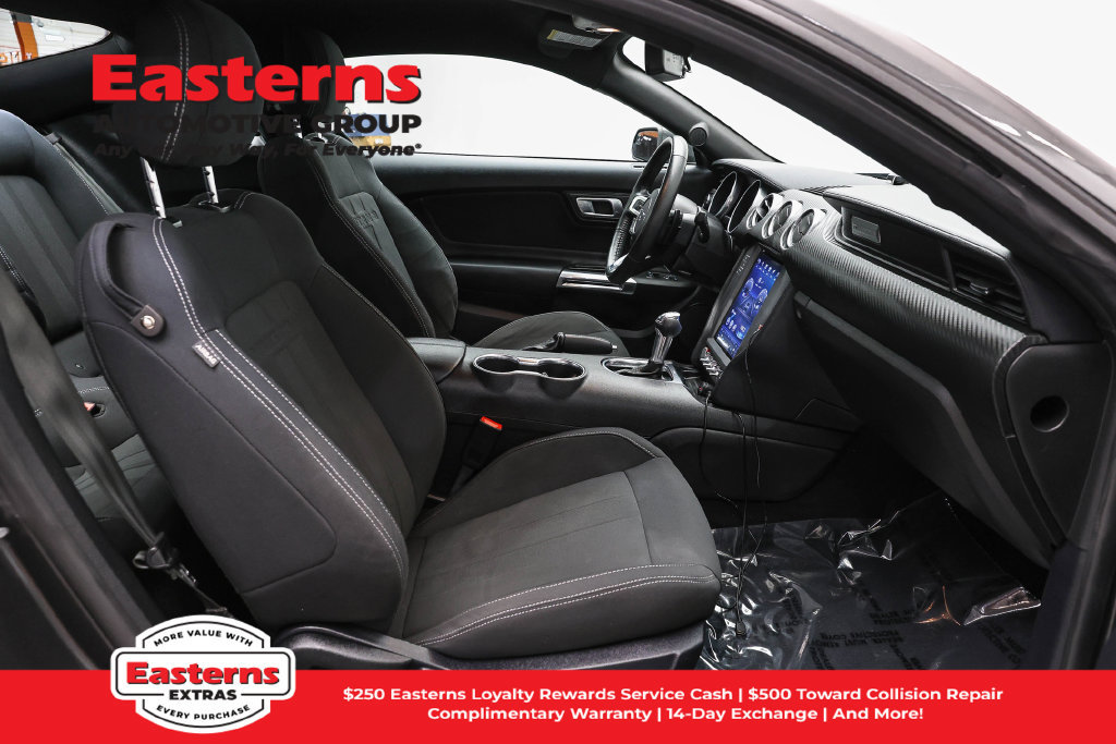 Used 2019 Ford Mustang Coupe RWD image 22
