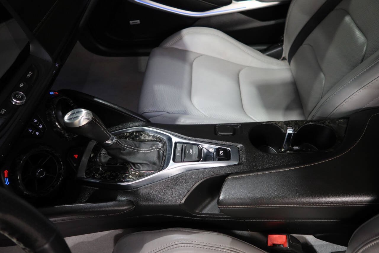 Used 2021 Chevrolet Camaro SS RWD image 31