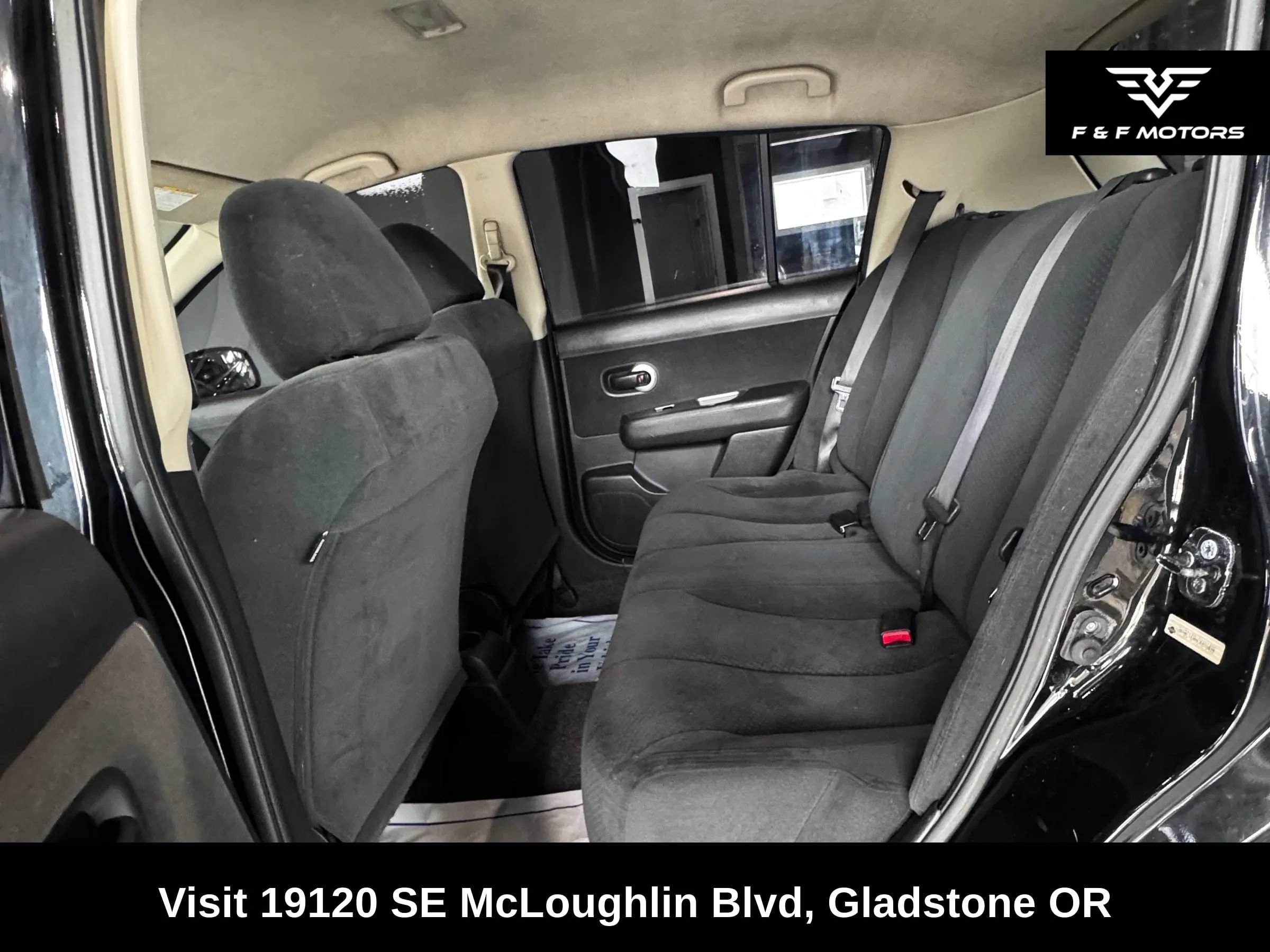 Used 2012 Nissan Versa 1.8 S FWD image 12
