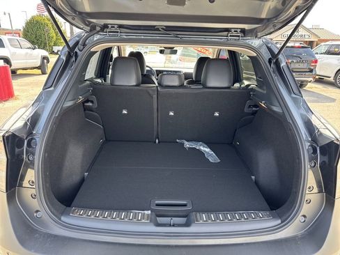 New 2026 Nissan Kicks SR w/ Illumination Package image 6