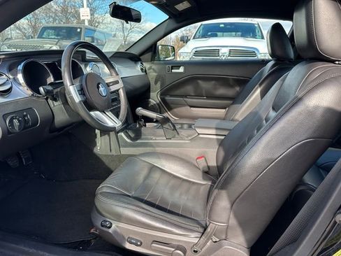 Used 2005 Ford Mustang GT image 12