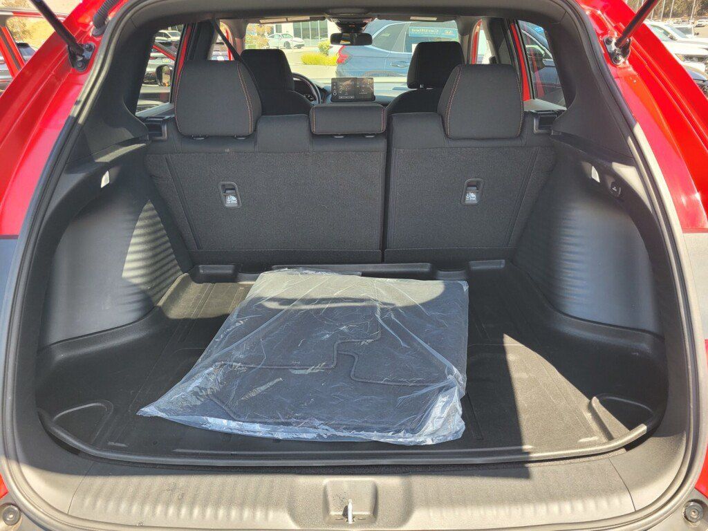 Certified 2026 Honda HR-V Sport image 19