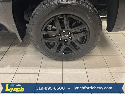Used 2023 Chevrolet Silverado 1500 RST w/ Rally Edition AWD/4WD image 27