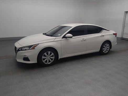 Used 2021 Nissan Altima 2.5 S FWD image 2