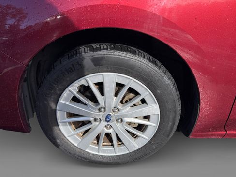 Used 2018 Subaru Impreza 2.0i Premium image 9