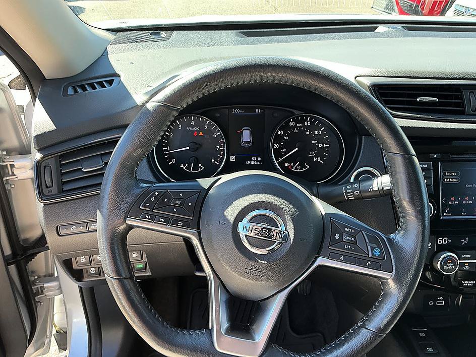 Used 2019 Nissan Rogue SV w/ Premium Package AWD/4WD image 14