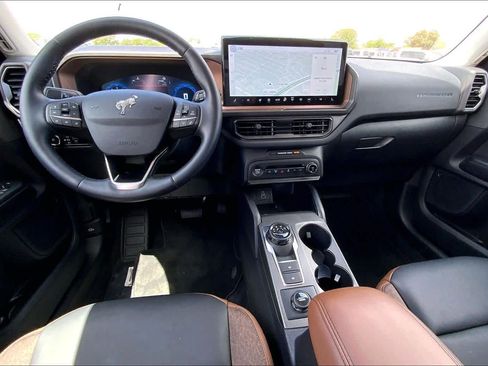 New 2025 Ford Bronco Sport Outer Banks w/ Outer Banks Tech Package+ AWD/4WD image 4