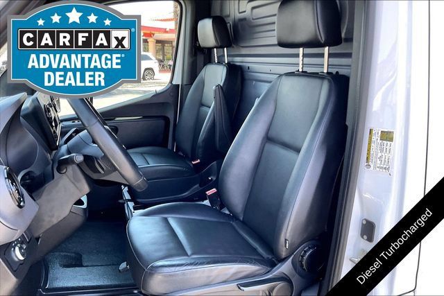 Used 2025 Mercedes-Benz Sprinter 2500 image 22