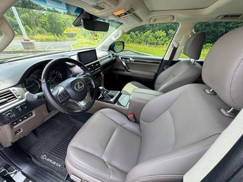 Used 2022 Lexus GX 460 Premium AWD/4WD image 14