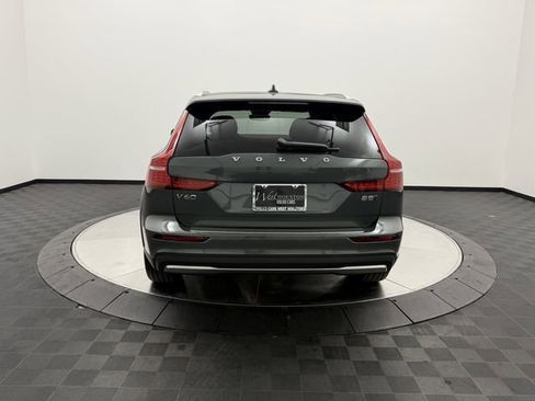 New 2026 Volvo V60 B5 Cross Country Plus w/ Protection Package Premier image 7