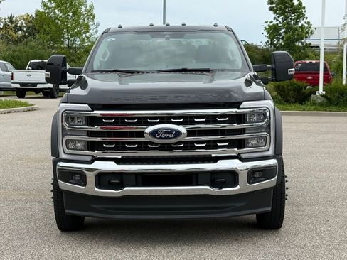 New 2026 Ford F550 4x4 Crew Cab image 10