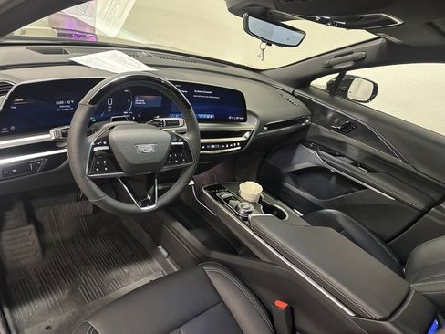 Certified 2025 Cadillac Lyriq Sport w/ LPO, Floor Liner Package image 10