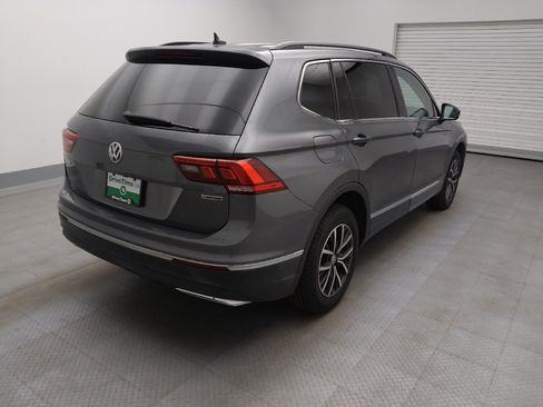 Used 2020 Volkswagen Tiguan SE w/ 3rd Row Seat Package AWD/4WD image 9