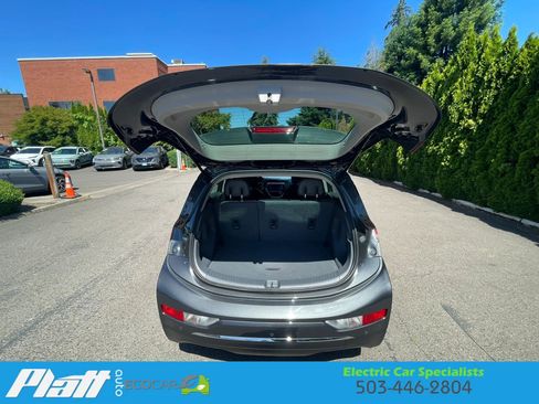 Used 2017 Chevrolet Bolt Premier w/ Driver Confidence II Package FWD image 48