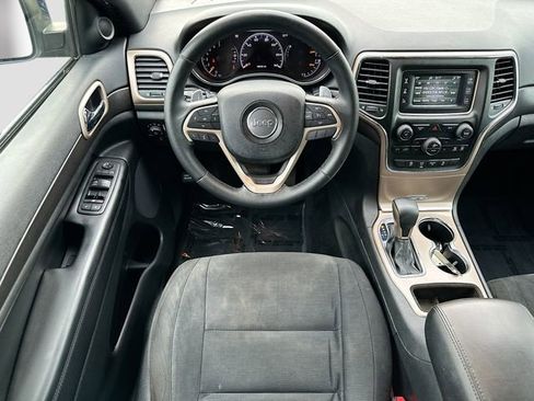 Used 2016 Jeep Grand Cherokee Laredo w/ Quick Order Package 23E image 19