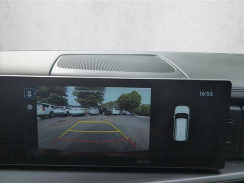 Used 2025 Hyundai Santa Fe SEL FWD image 13