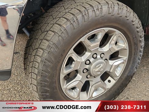 Used 2017 RAM 2500 Limited AWD/4WD image 4