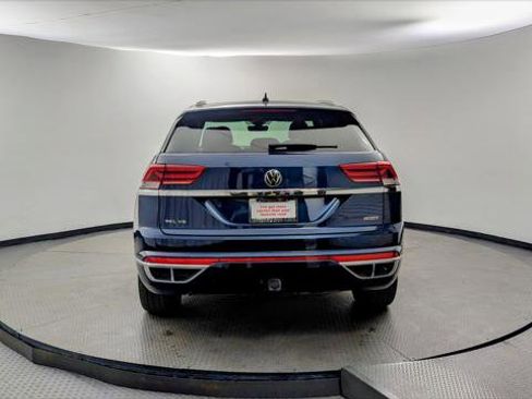 Used 2022 Volkswagen Atlas Cross Sport SEL Premium R-Line AWD/4WD image 6