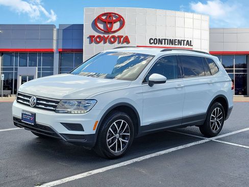Used 2021 Volkswagen Tiguan SE AWD/4WD image 3
