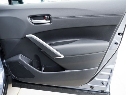 New 2026 Toyota Corolla Cross XLE w/ Convenience Package AWD/4WD image 28