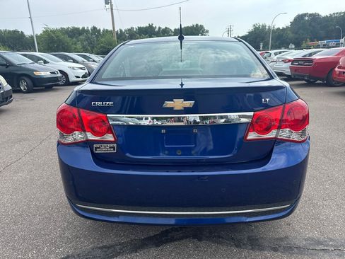 Used 2012 Chevrolet Cruze LT w/ RS Package FWD image 6