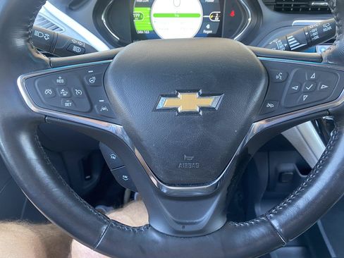 Used 2020 Chevrolet Bolt LT FWD image 12